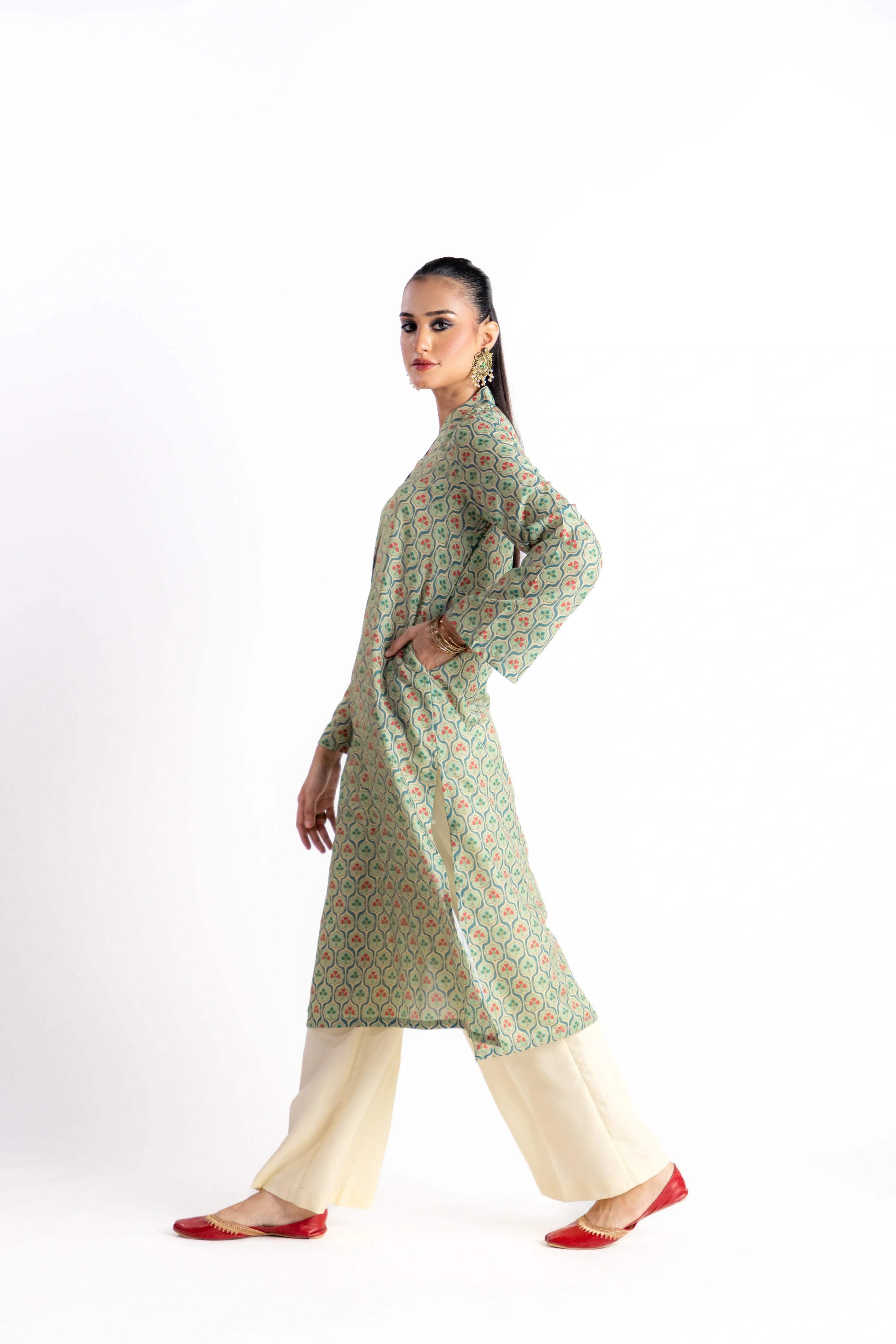 The Teenpatti Kurta